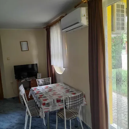 Berkenye Apartman